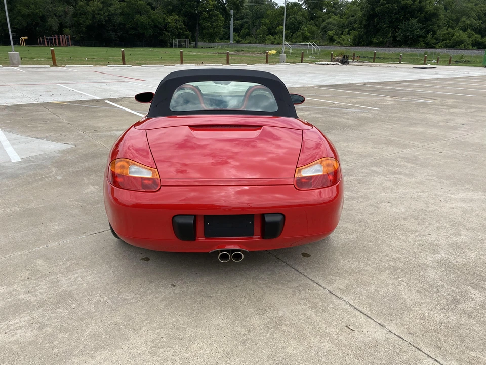 2002 Porsche 986 Boxster - Image 10 of 31