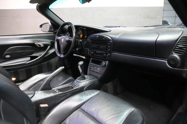 2002 Porsche 986 Boxster - Image 11 of 21