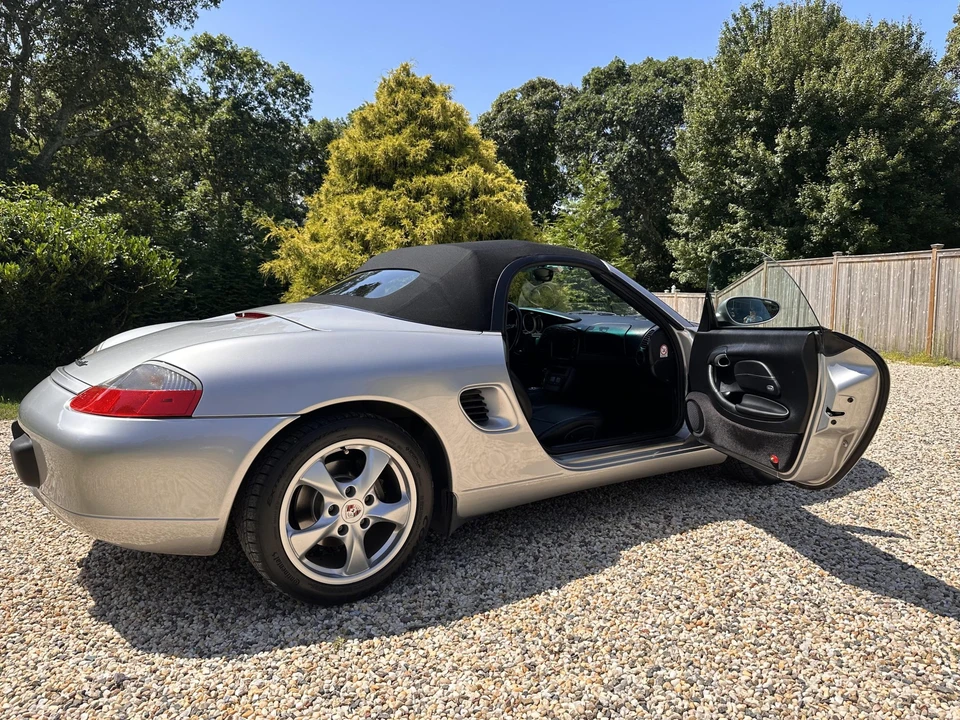2002 Porsche 986 Boxster - Image 15 of 31