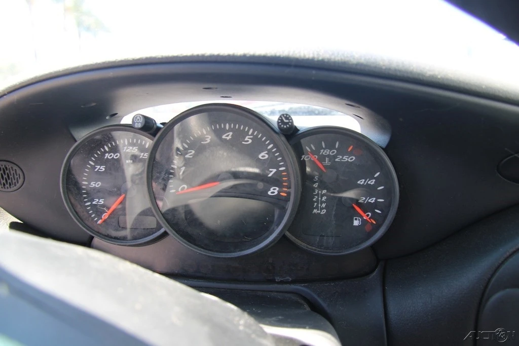 2002 Porsche 986 Boxster - Image 16 of 21
