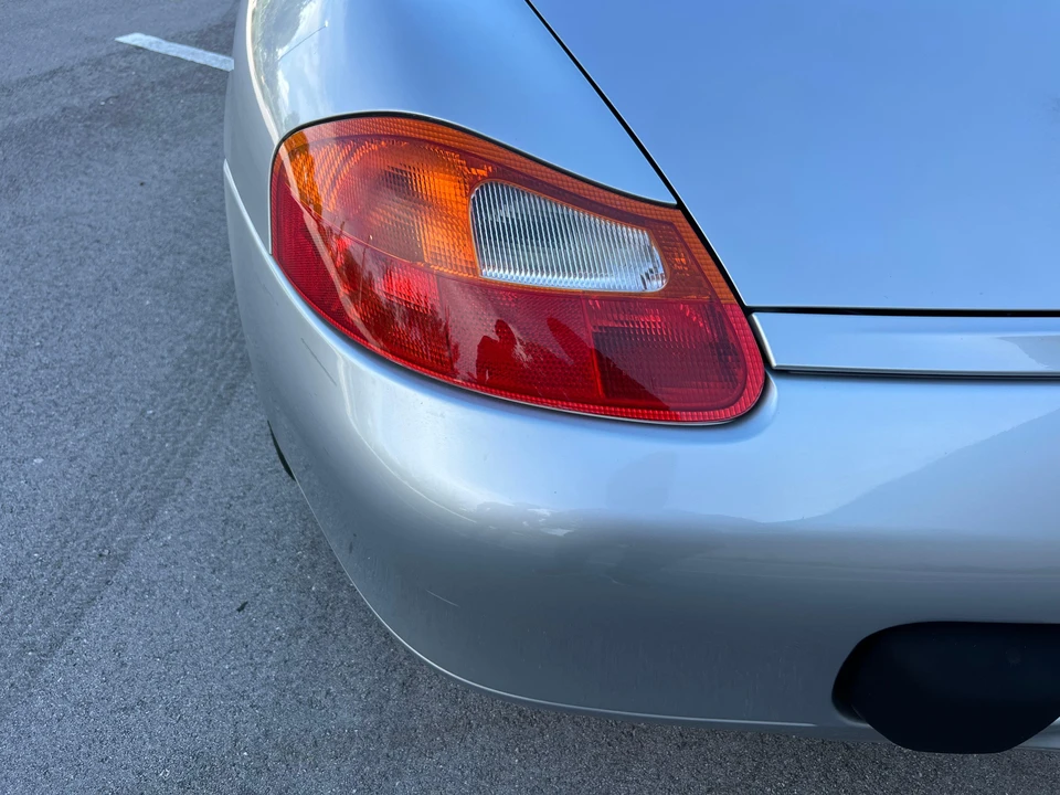 2002 Porsche 986 Boxster - Image 24 of 31