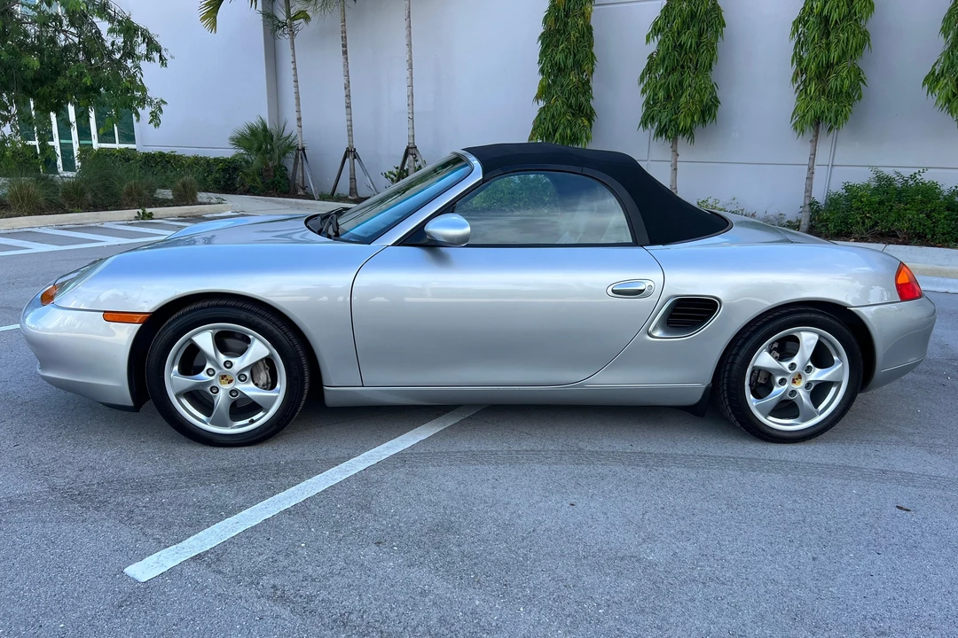 2002 Porsche 986 Boxster - Image 3 of 31