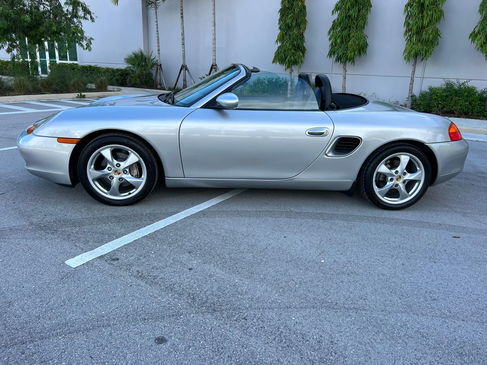 2002 Porsche 986 Boxster - Image 7 of 31
