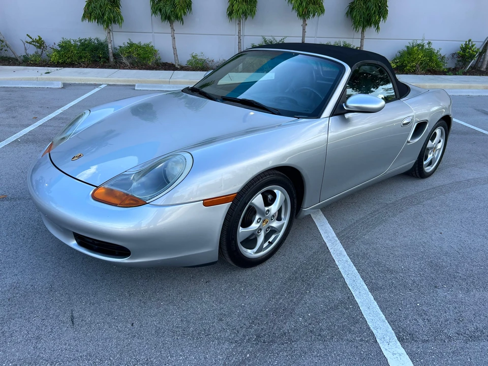 2002 Porsche 986 Boxster - Image 12 of 31