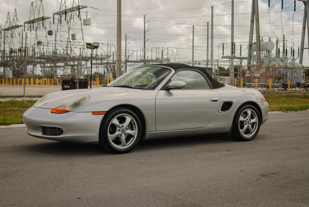 2002 Porsche 986 Boxster - Image 30 of 31