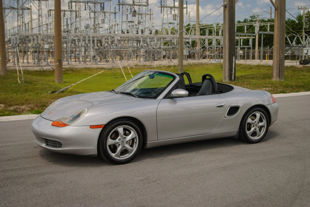 2002 Porsche 986 Boxster - Image 12 of 31