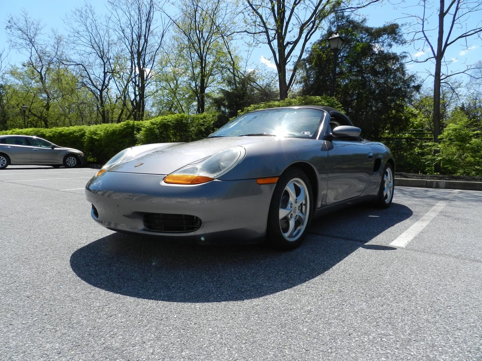2002 Porsche 986 Boxster - Image 2 of 31
