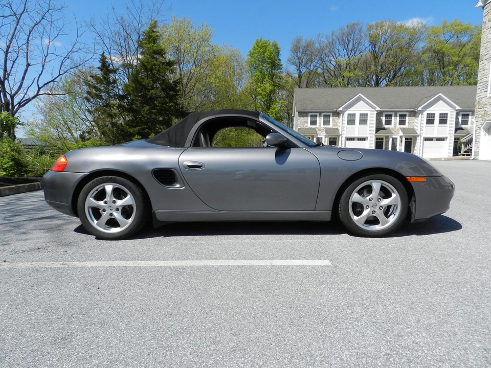 2002 Porsche 986 Boxster - Image 8 of 31