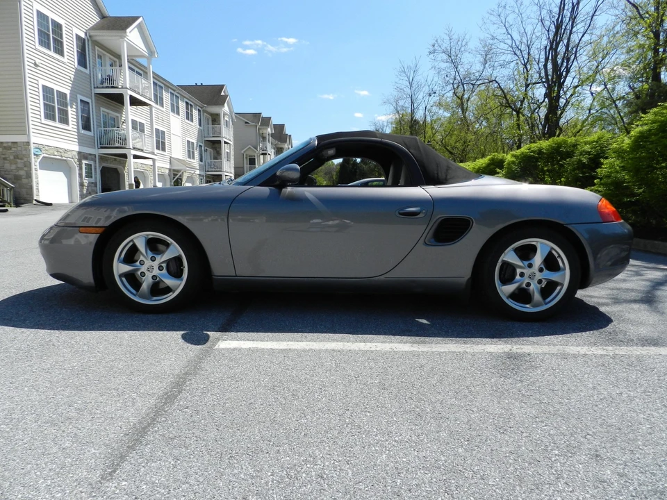 2002 Porsche 986 Boxster - Image 16 of 31