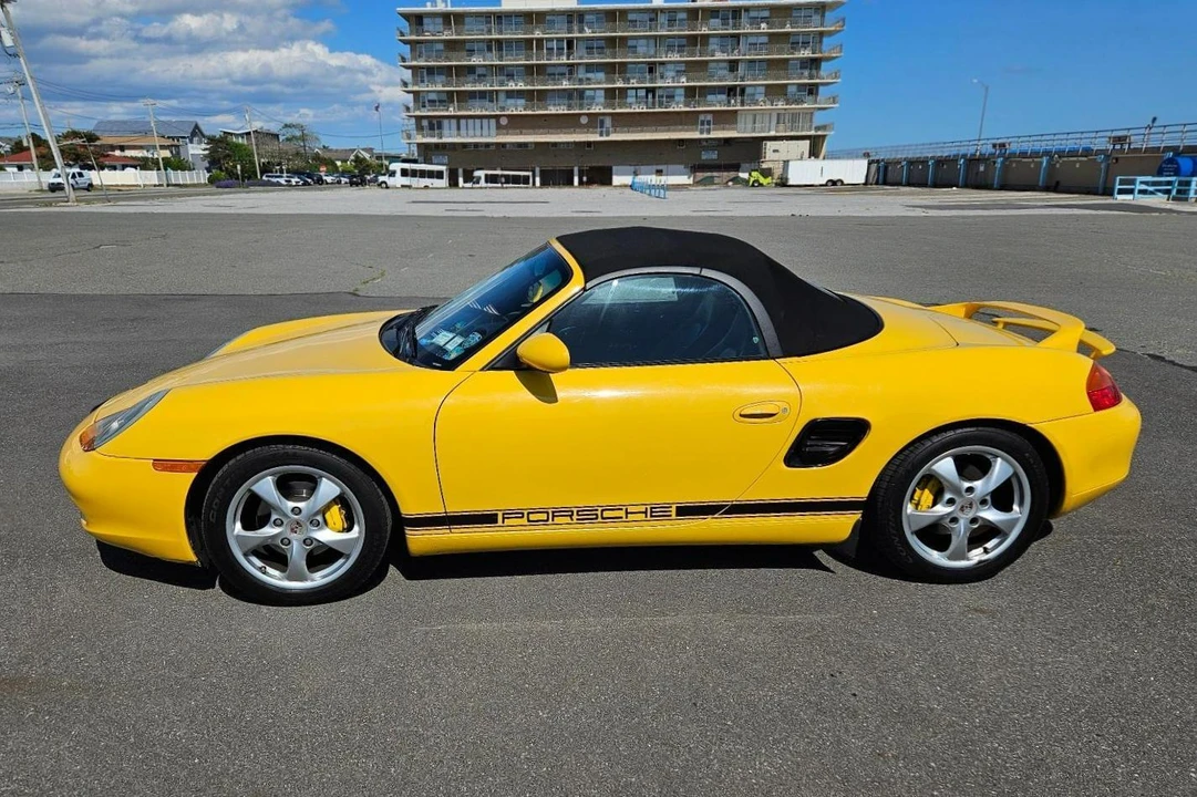 2002 Porsche 986 Boxster - Image 3 of 31
