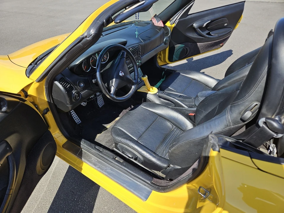 2002 Porsche 986 Boxster - Image 12 of 31