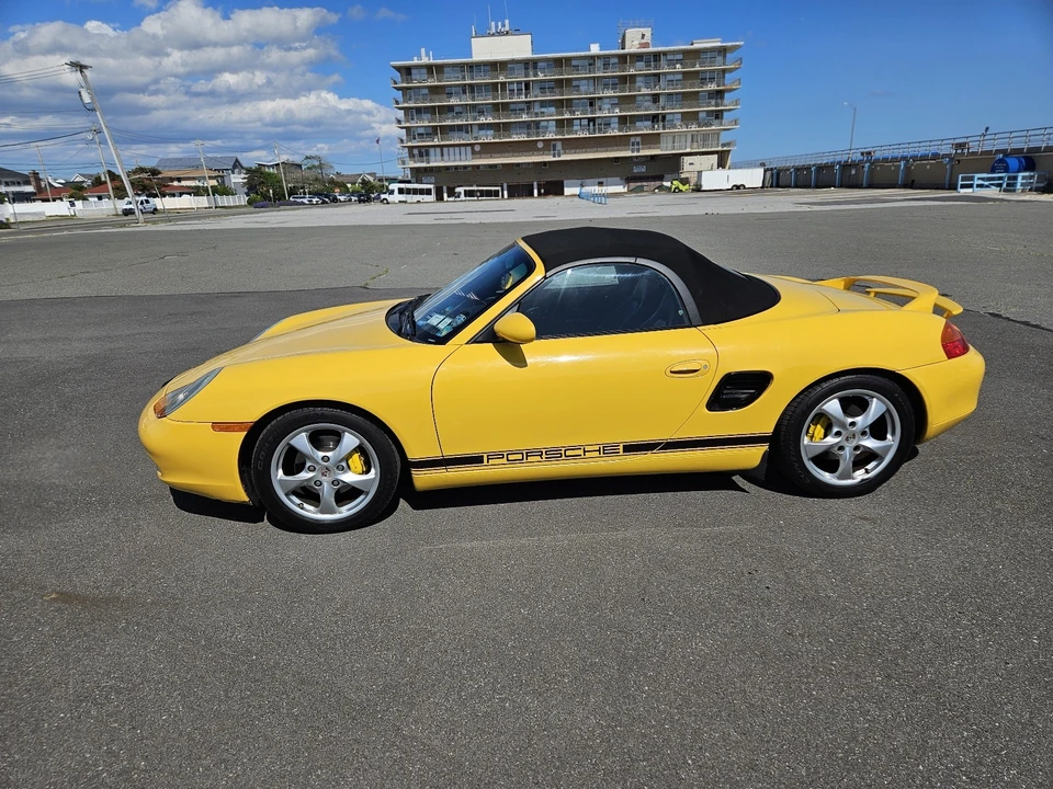 2002 Porsche 986 Boxster - Image 8 of 31