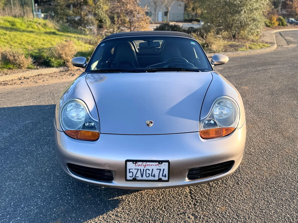 2002 Porsche 986 Boxster - Image 24 of 31