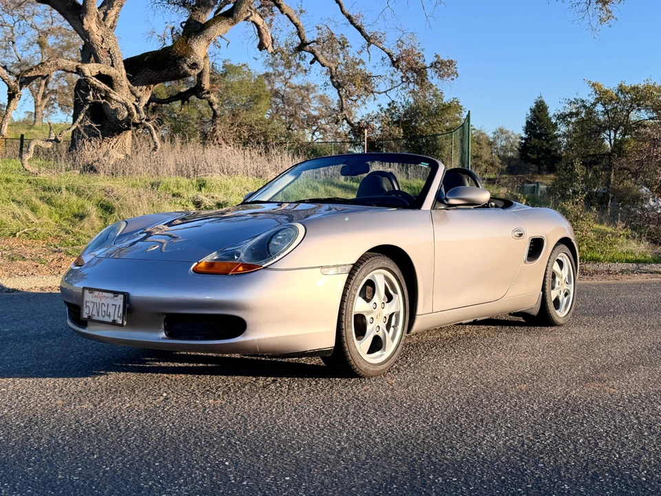 2002 Porsche 986 Boxster - Image 9 of 31