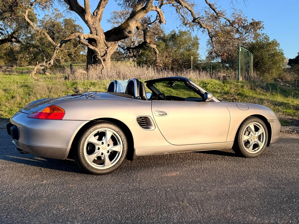 2002 Porsche 986 Boxster - Image 19 of 31