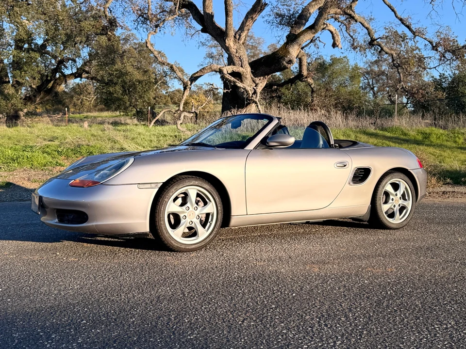 2002 Porsche 986 Boxster - Image 10 of 31