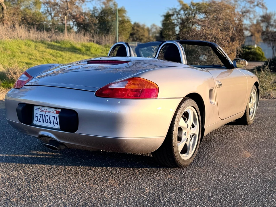 2002 Porsche 986 Boxster - Image 17 of 31