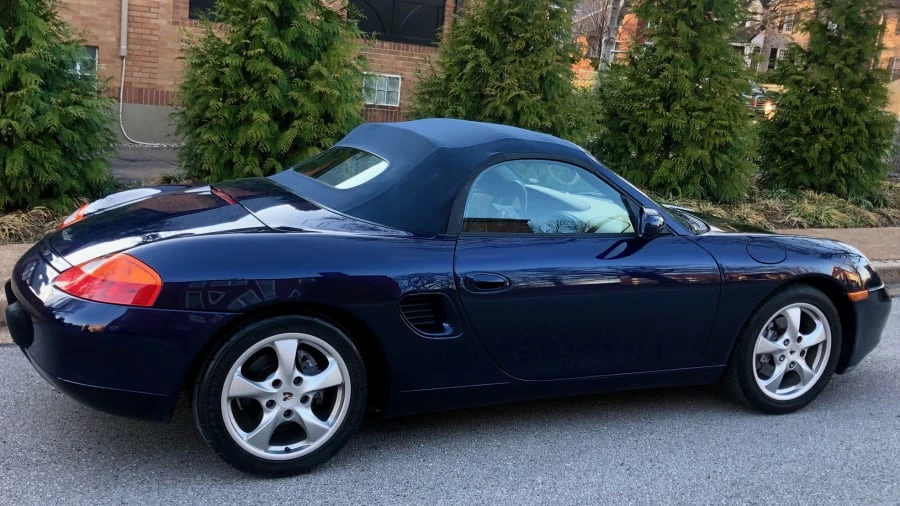 2002 Porsche 986 Boxster - Image 8 of 11