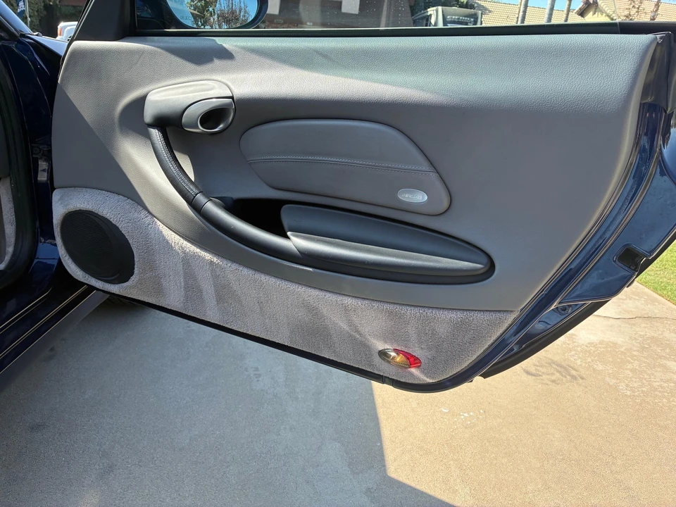 2002 Porsche 986 Boxster - Image 29 of 31