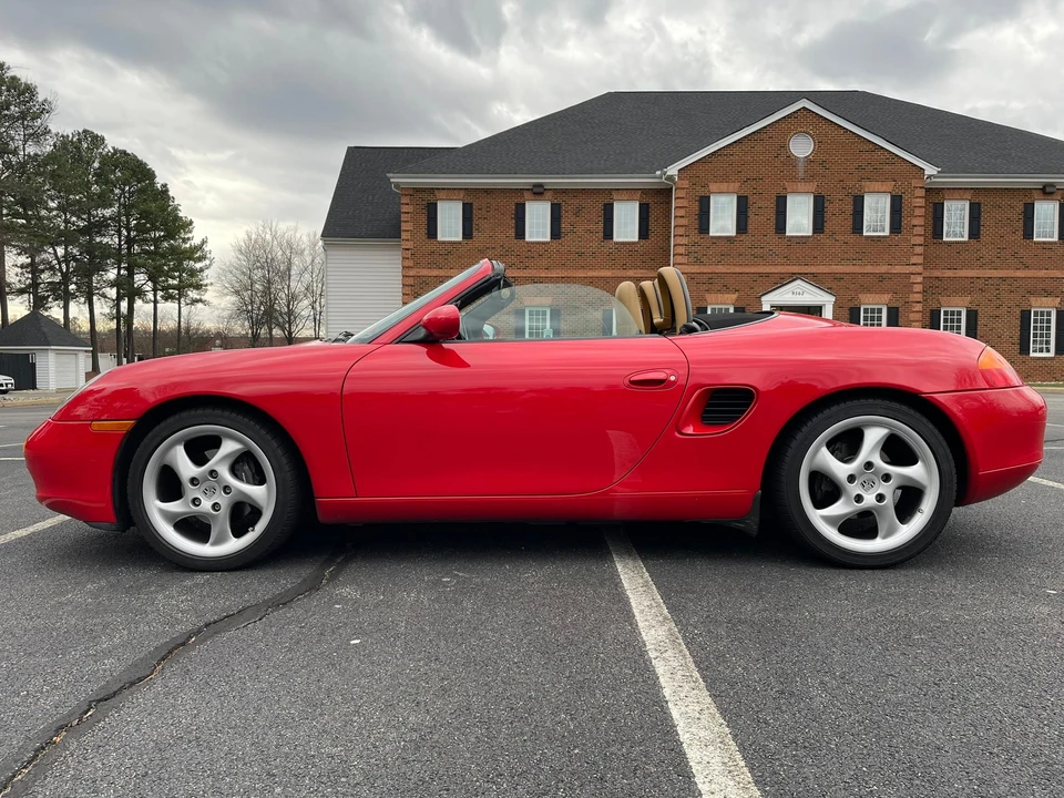 2002 Porsche 986 Boxster - Image 10 of 30