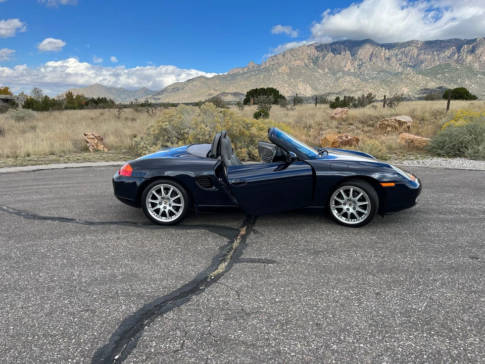 2002 Porsche 986 Boxster - Image 22 of 31