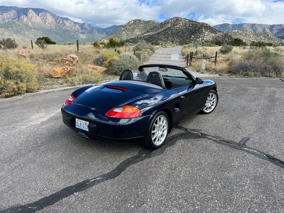 2002 Porsche 986 Boxster - Image 14 of 31