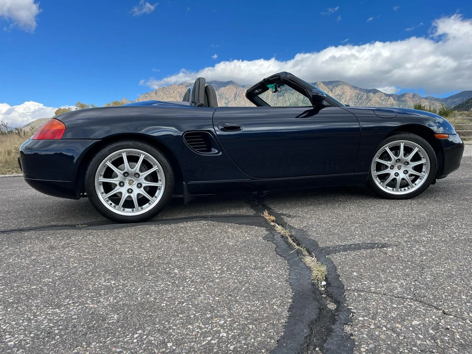2002 Porsche 986 Boxster - Image 25 of 31