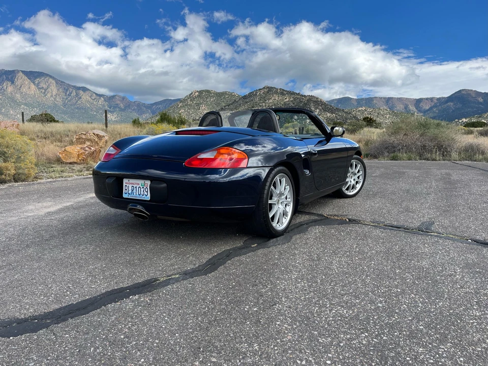 2002 Porsche 986 Boxster - Image 15 of 31
