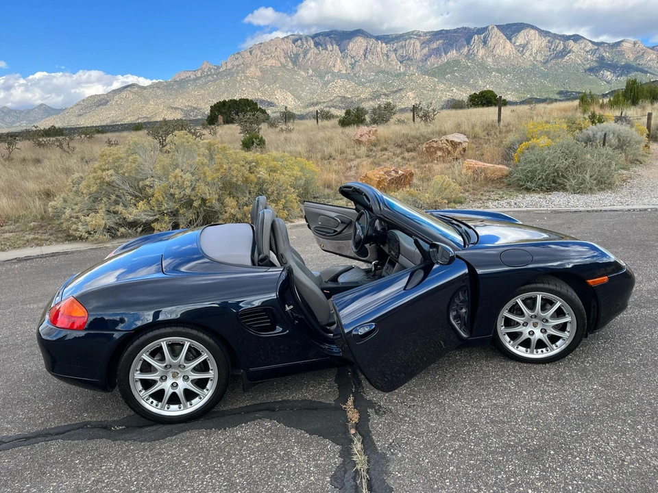2002 Porsche 986 Boxster - Image 19 of 31