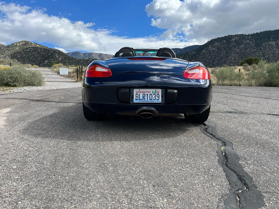 2002 Porsche 986 Boxster - Image 11 of 31