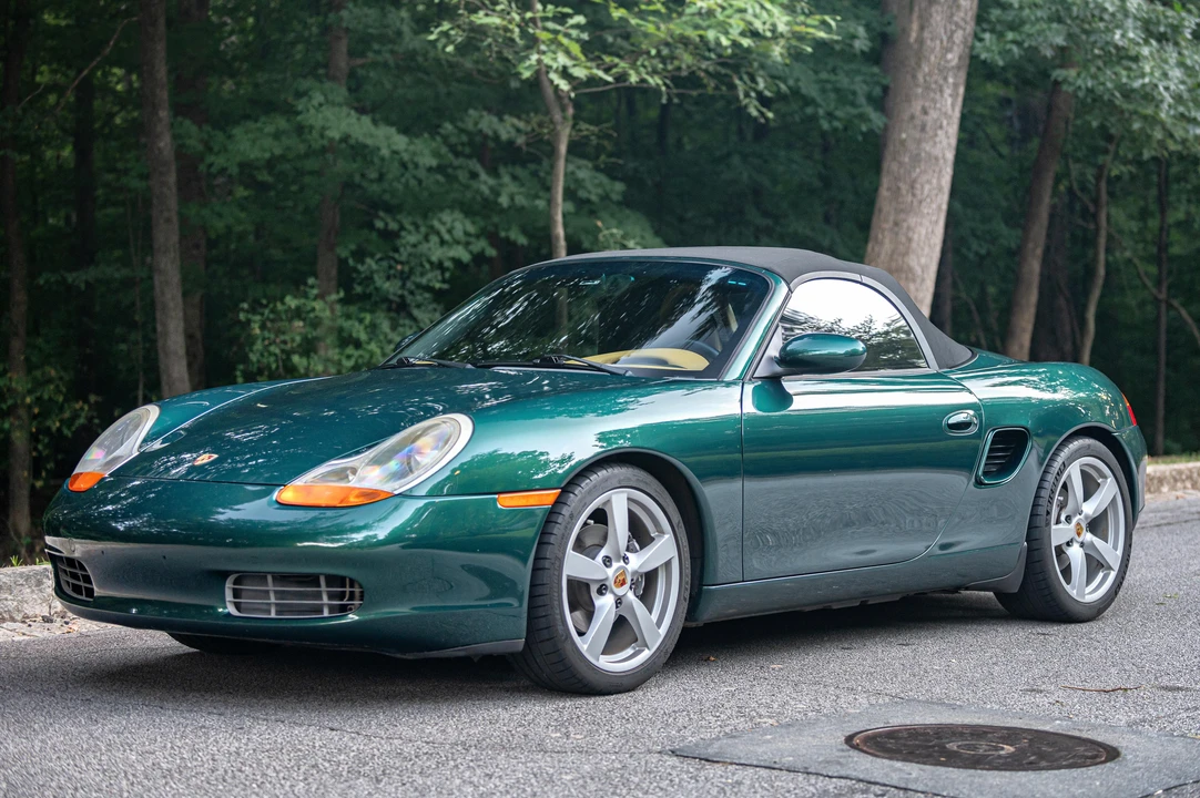 2002 Porsche 986 Boxster - Image 13 of 31