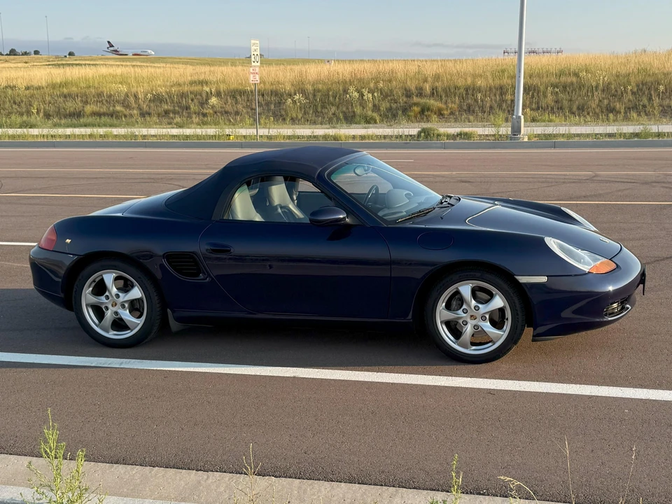2002 Porsche 986 Boxster - Image 24 of 31