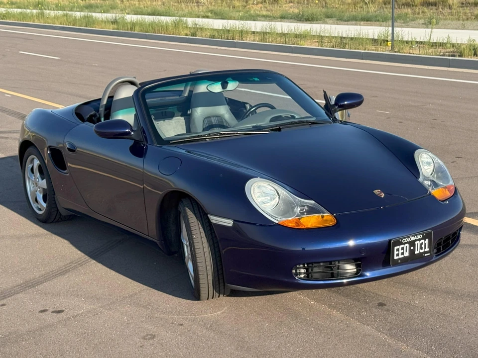 2002 Porsche 986 Boxster - Image 28 of 31