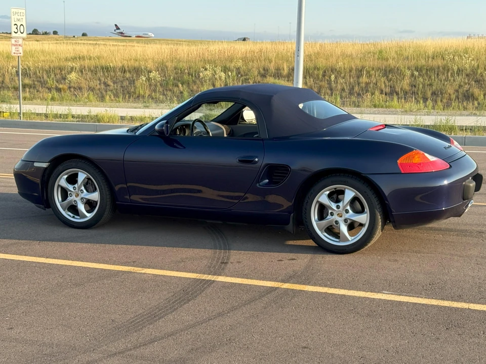 2002 Porsche 986 Boxster - Image 16 of 31