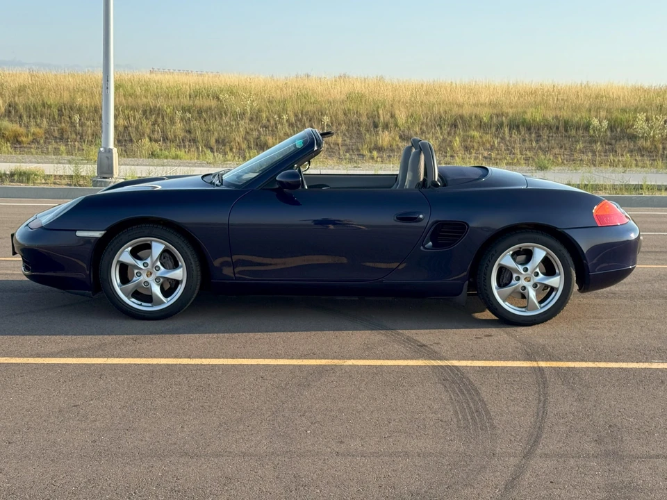 2002 Porsche 986 Boxster - Image 14 of 31