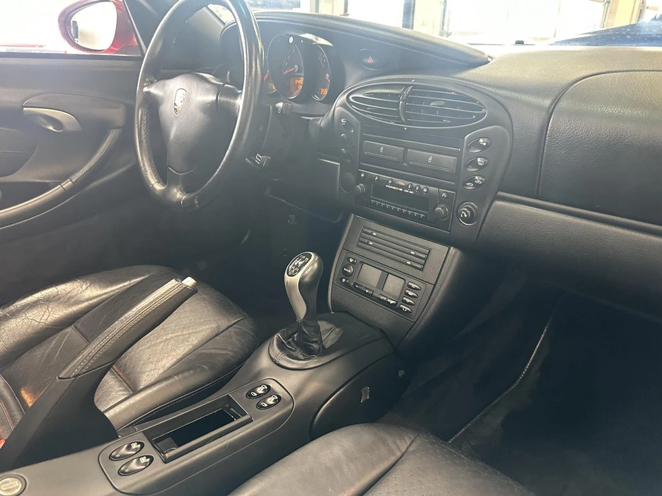 2002 Porsche 986 Boxster - Image 26 of 31