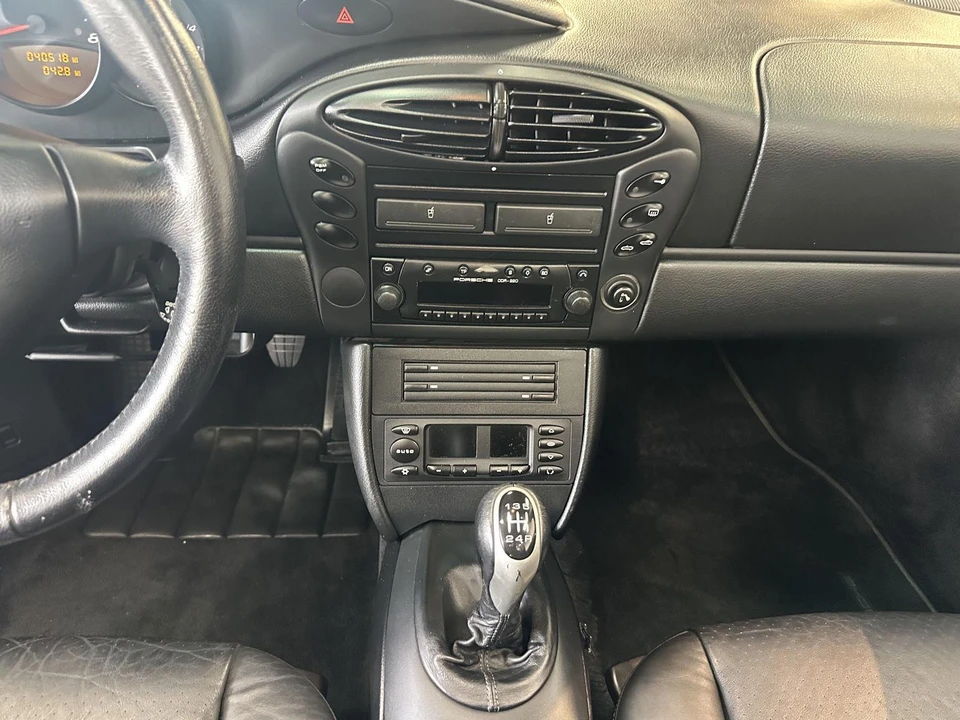 2002 Porsche 986 Boxster - Image 29 of 31