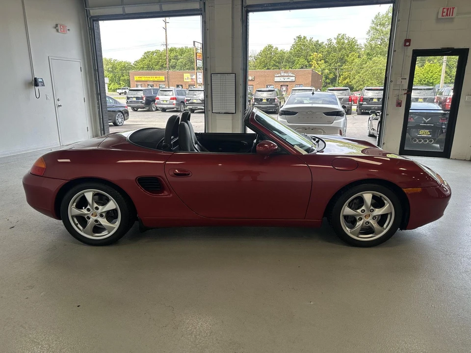 2002 Porsche 986 Boxster - Image 10 of 31