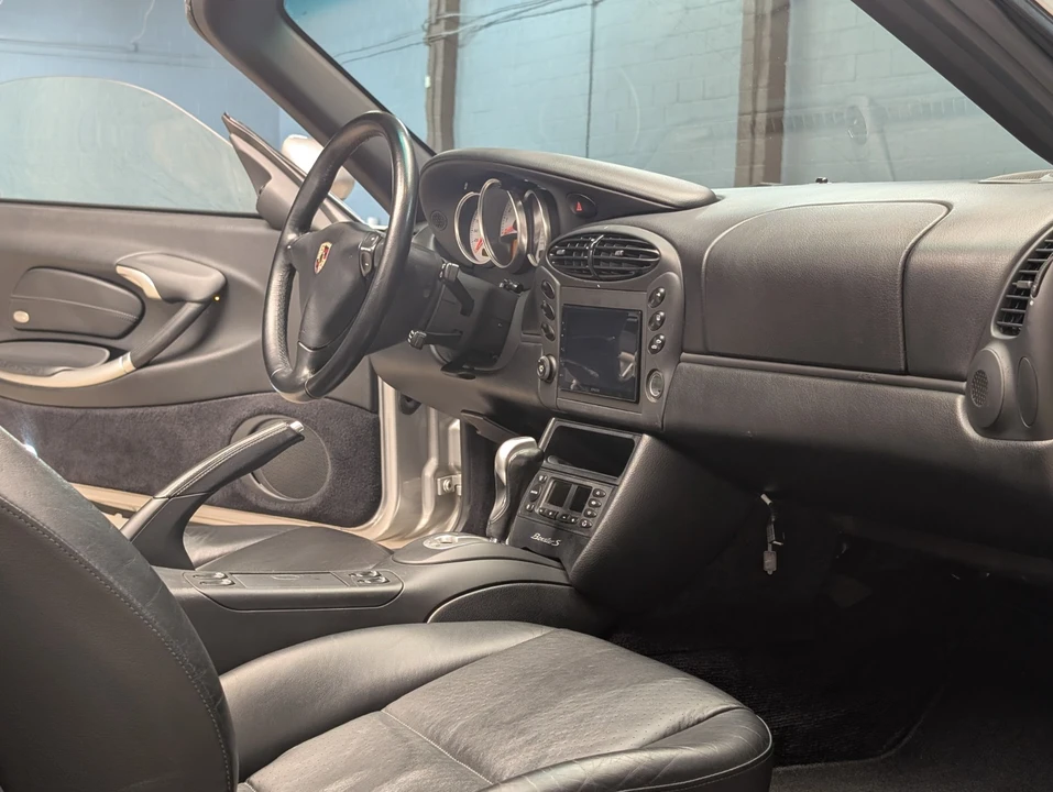 2002 Porsche 986 Boxster - Image 11 of 21