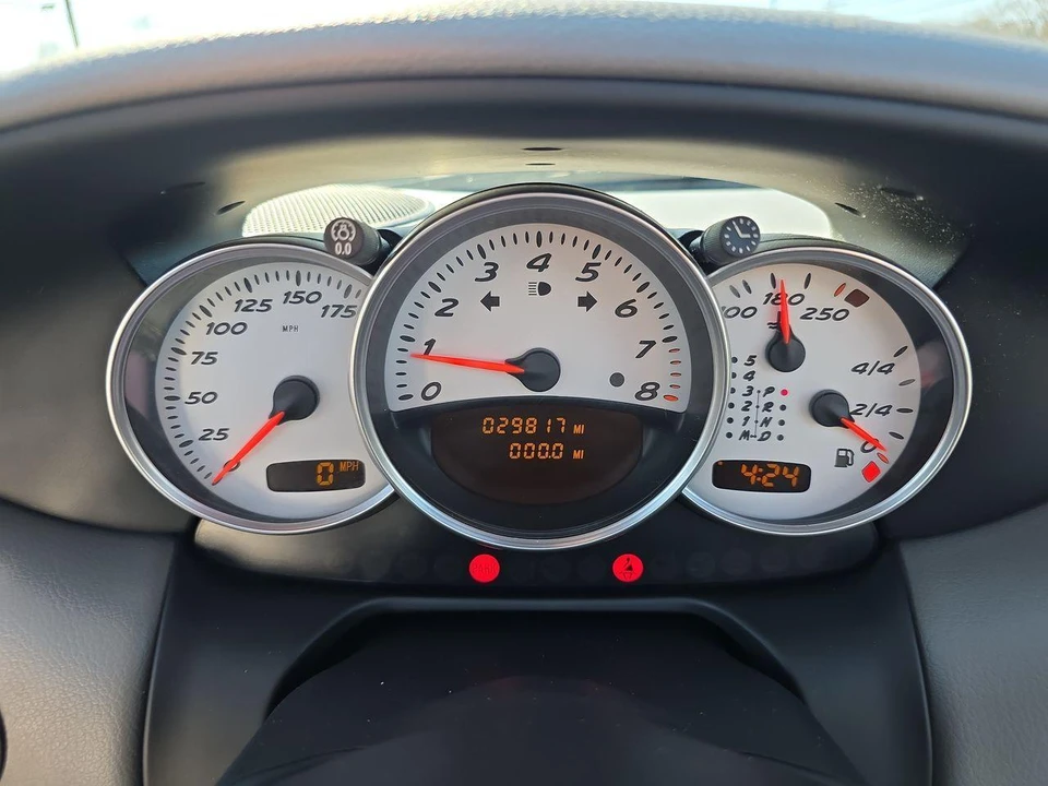 2002 Porsche 986 Boxster - Image 11 of 31