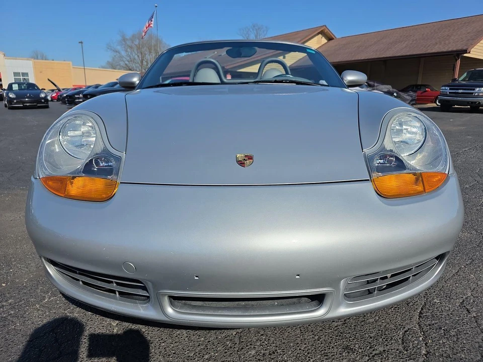 2002 Porsche 986 Boxster - Image 12 of 31