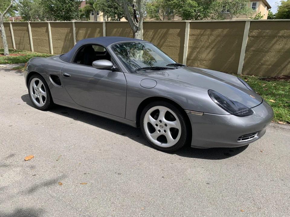 2002 Porsche 986 Boxster - Image 28 of 31