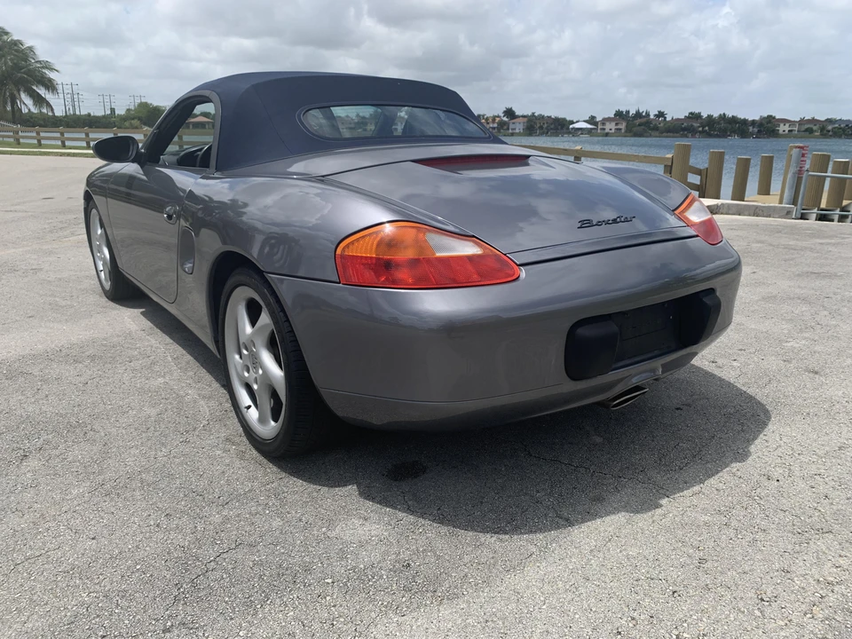 2002 Porsche 986 Boxster - Image 17 of 31