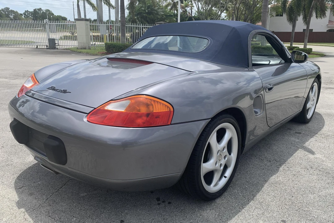 2002 Porsche 986 Boxster - Image 4 of 31