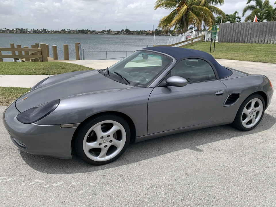 2002 Porsche 986 Boxster - Image 10 of 31