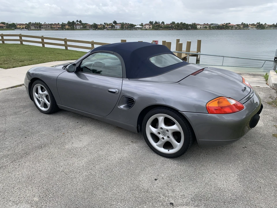 2002 Porsche 986 Boxster - Image 14 of 31