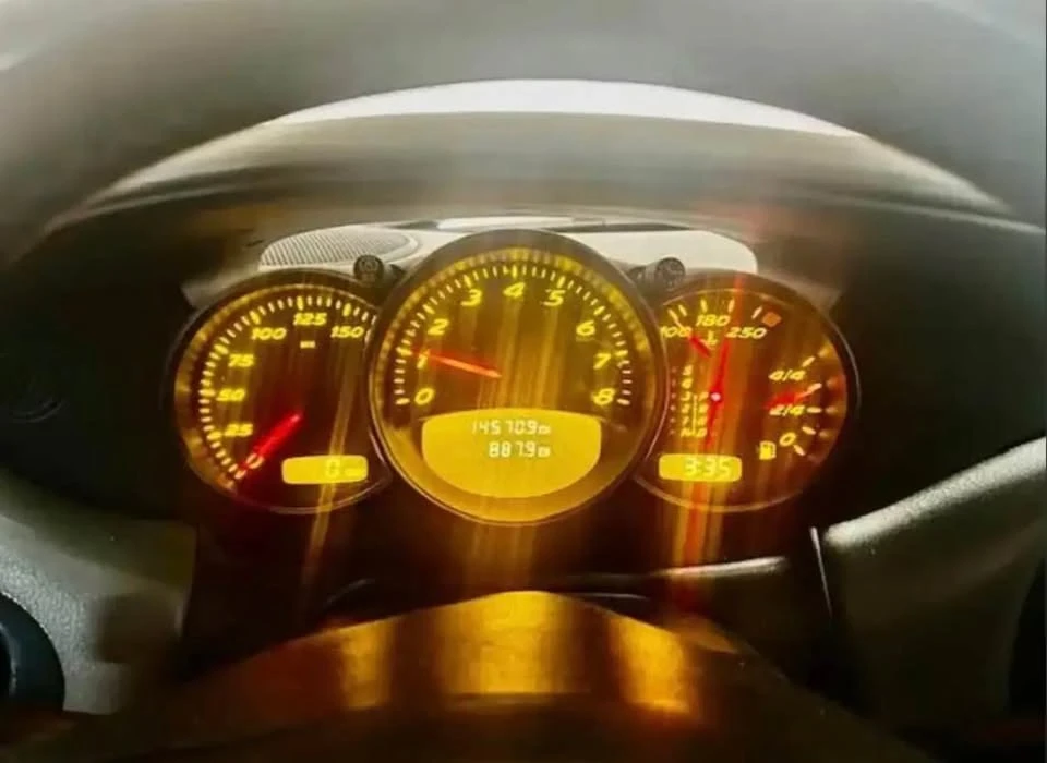 2002 Porsche 986 Boxster - Image 6 of 10