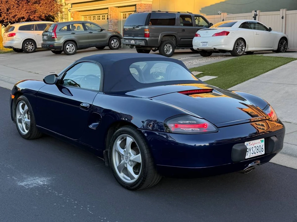 2002 Porsche 986 Boxster - Image 11 of 23