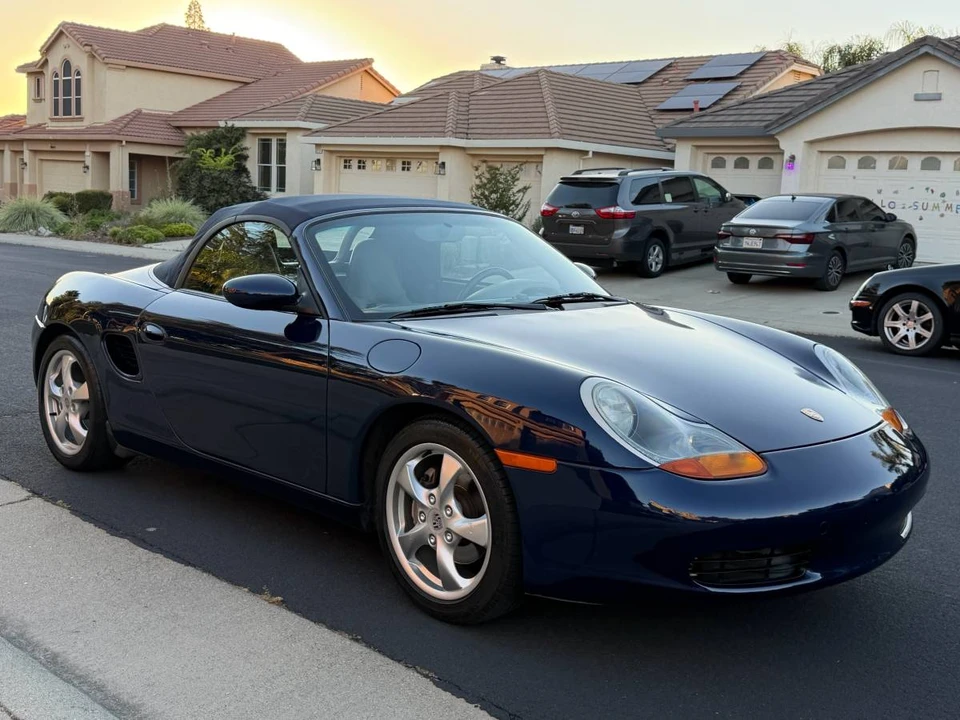 2002 Porsche 986 Boxster - Image 10 of 23