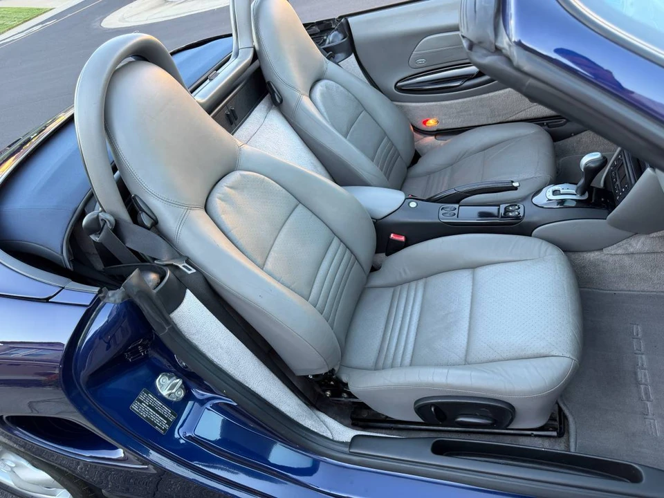 2002 Porsche 986 Boxster - Image 17 of 23